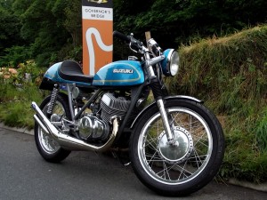 Suzuki Cafe Racers Bikebound