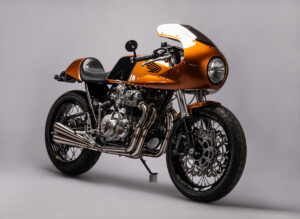 Perfect Middleweight: “The Standard” Honda CB500 Four – BikeBound