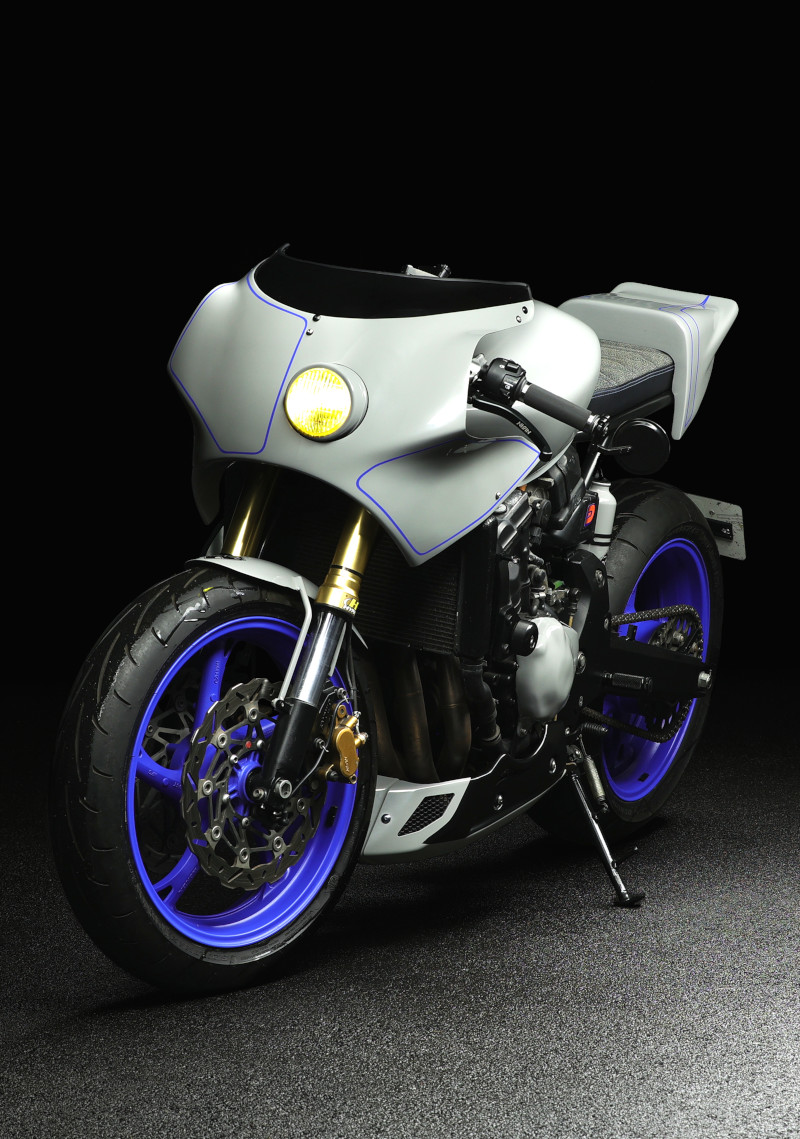 Changeling: Honda Hornet 600 “Retro Racer” – BikeBound