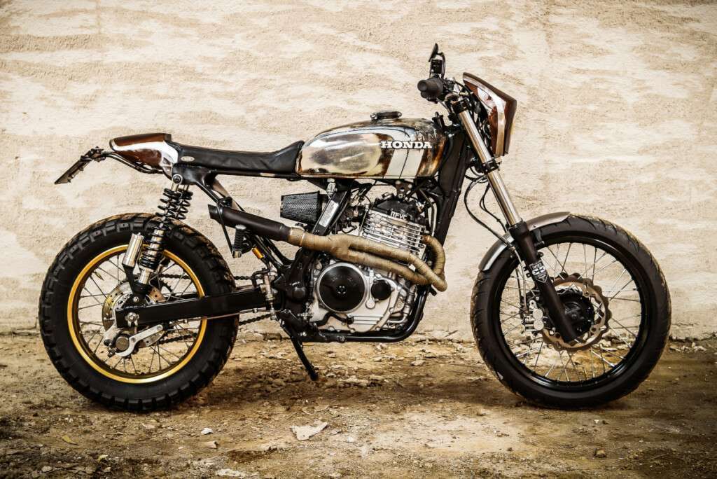 Honda NX650 Dominator Scrambler