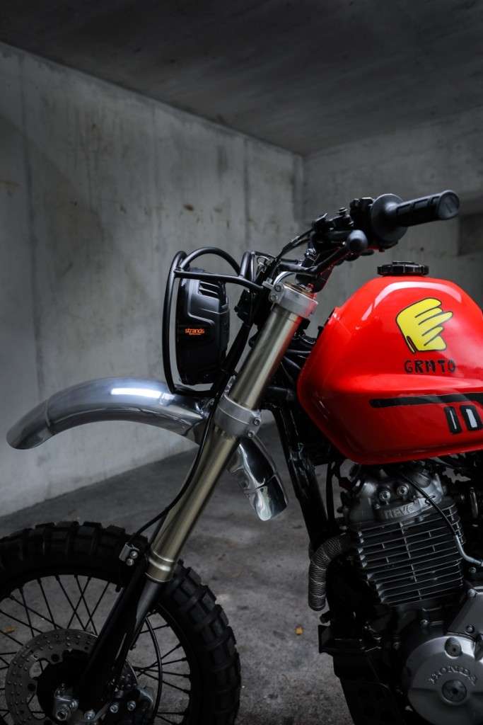 Honda NX650 Dominator Retro Enduro