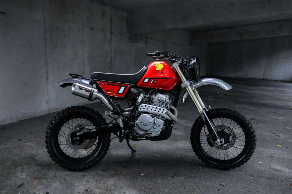 Honda NX650 Dominator Retro Enduro